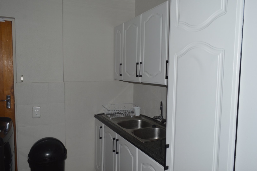 4 Bedroom Property for Sale in Flamwood North West